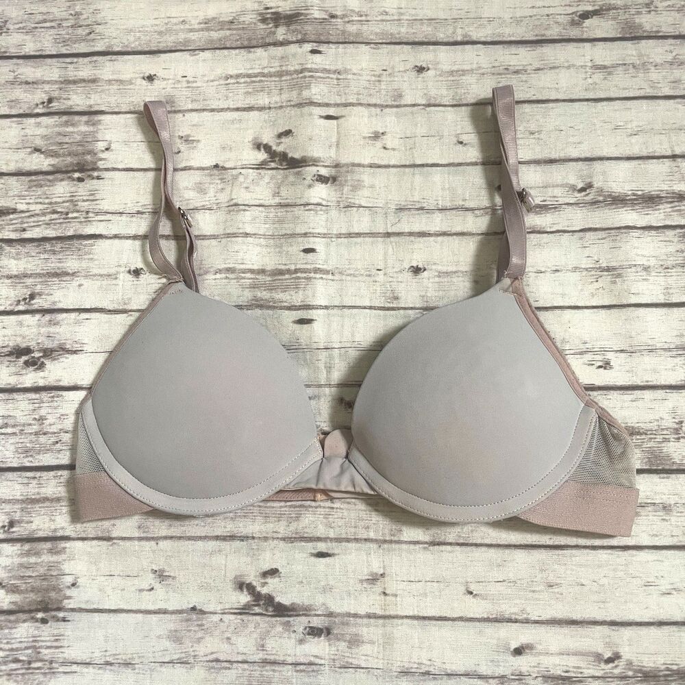 Pepper Womens Lift Up Bra Size 32A Gray Padded Underwire  Minimalist Mesh